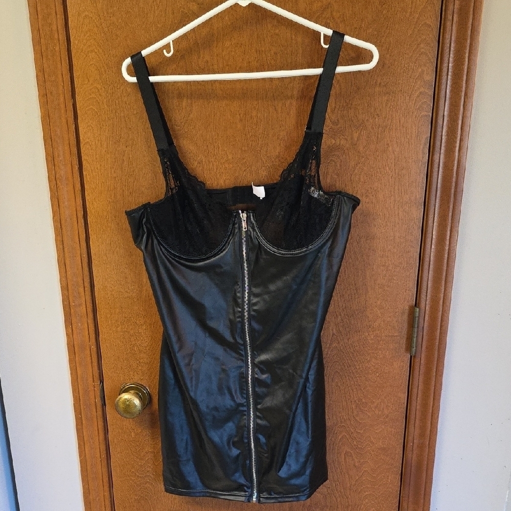Black Zippered Faux Leather Lace Bodycon Dress XL